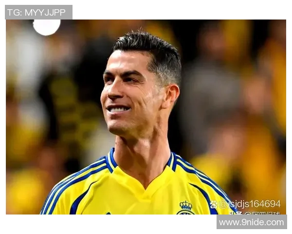 从绿茵场到音乐舞台足球明星的华丽转身与新生涯探索